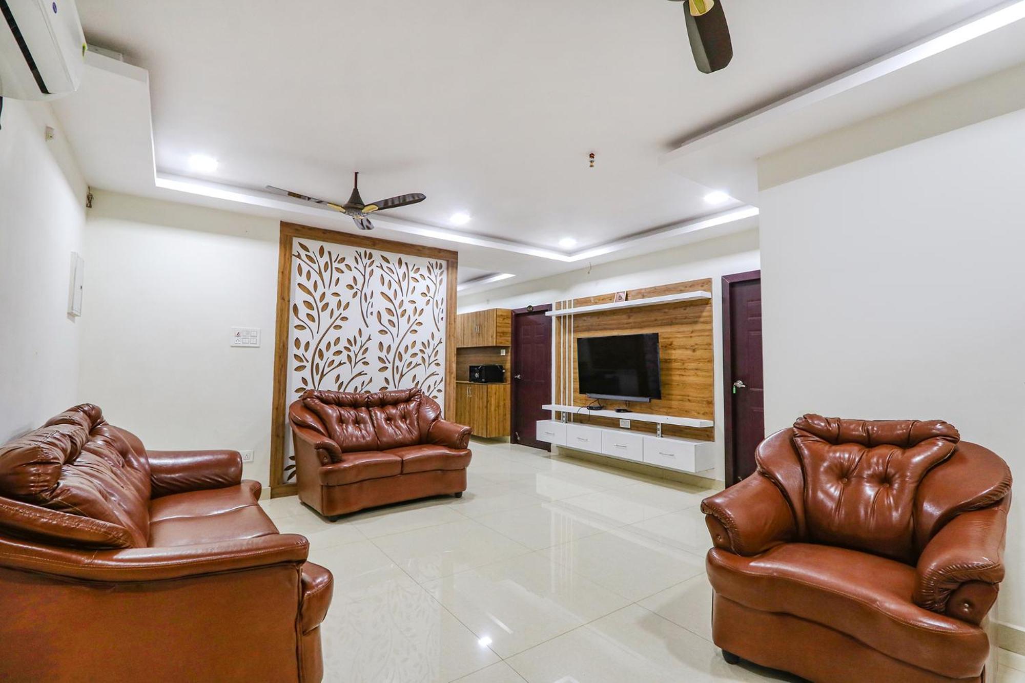 Fabhotel The Sunrise Inn - Nr Gayatri Vidya Parishad College Of Engineering فيساخاباتنام المظهر الخارجي الصورة
