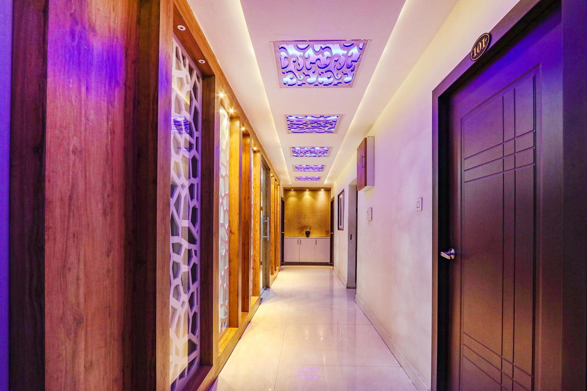 Fabhotel The Sunrise Inn - Nr Gayatri Vidya Parishad College Of Engineering فيساخاباتنام المظهر الخارجي الصورة