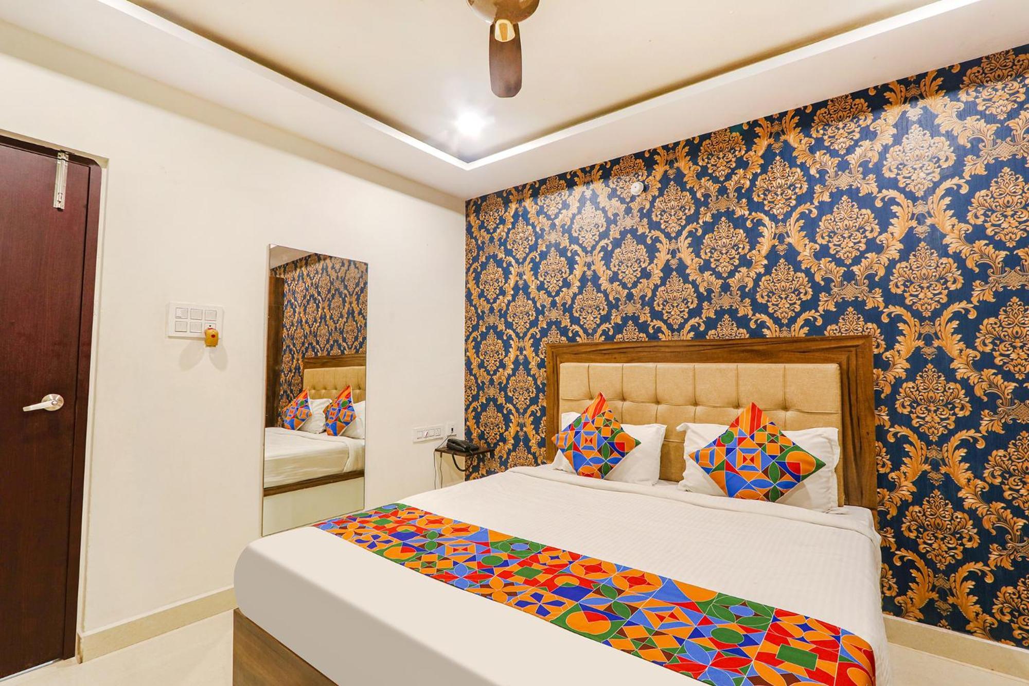Fabhotel The Sunrise Inn - Nr Gayatri Vidya Parishad College Of Engineering فيساخاباتنام المظهر الخارجي الصورة