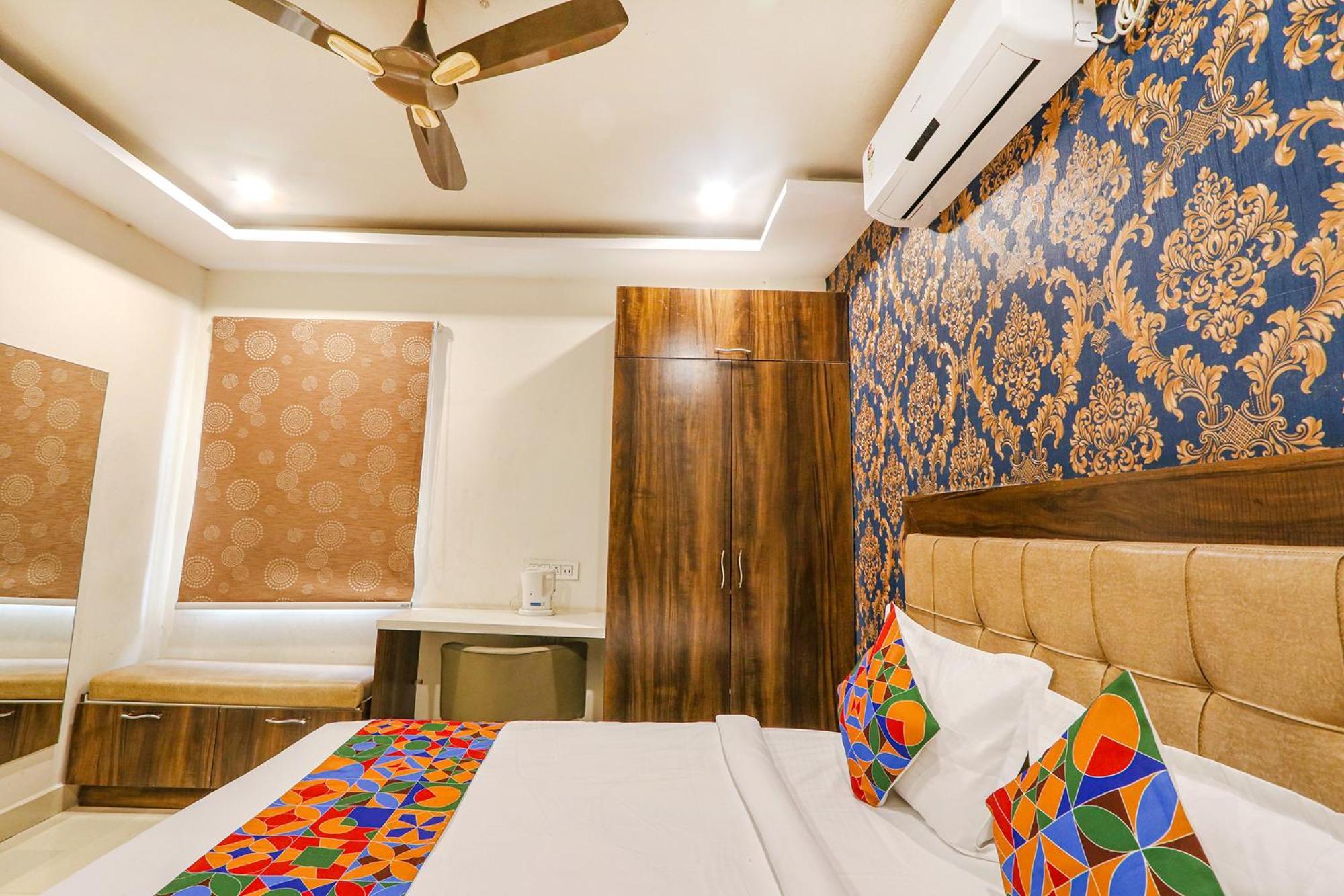 Fabhotel The Sunrise Inn - Nr Gayatri Vidya Parishad College Of Engineering فيساخاباتنام المظهر الخارجي الصورة
