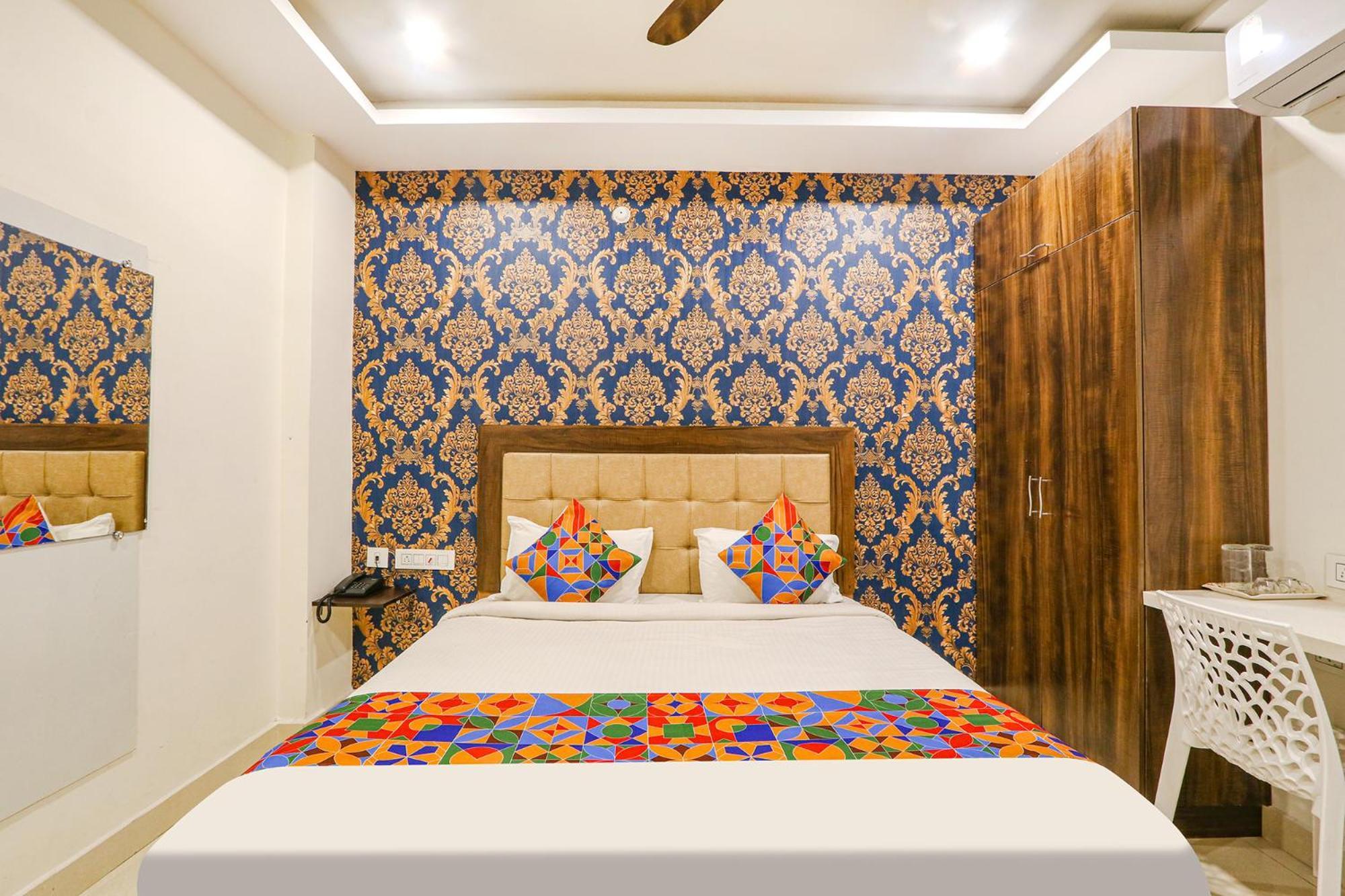 Fabhotel The Sunrise Inn - Nr Gayatri Vidya Parishad College Of Engineering فيساخاباتنام المظهر الخارجي الصورة