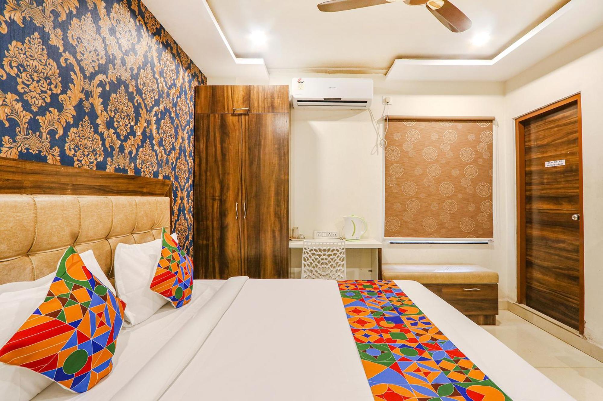 Fabhotel The Sunrise Inn - Nr Gayatri Vidya Parishad College Of Engineering فيساخاباتنام المظهر الخارجي الصورة